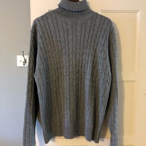 NWT Men’s Cable Knit Turtleneck Sweater